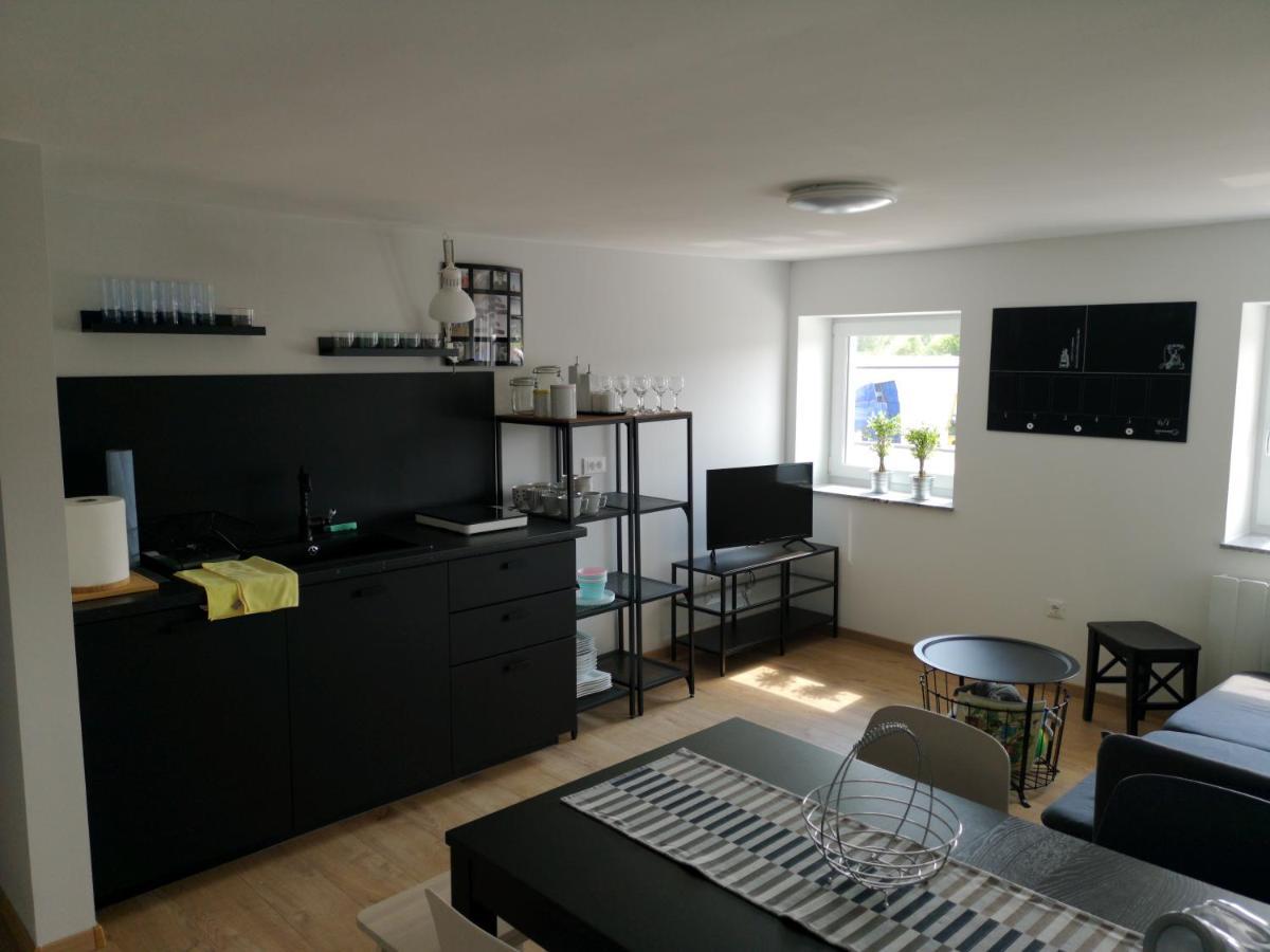 Mega Hostel Krapina Exteriör bild