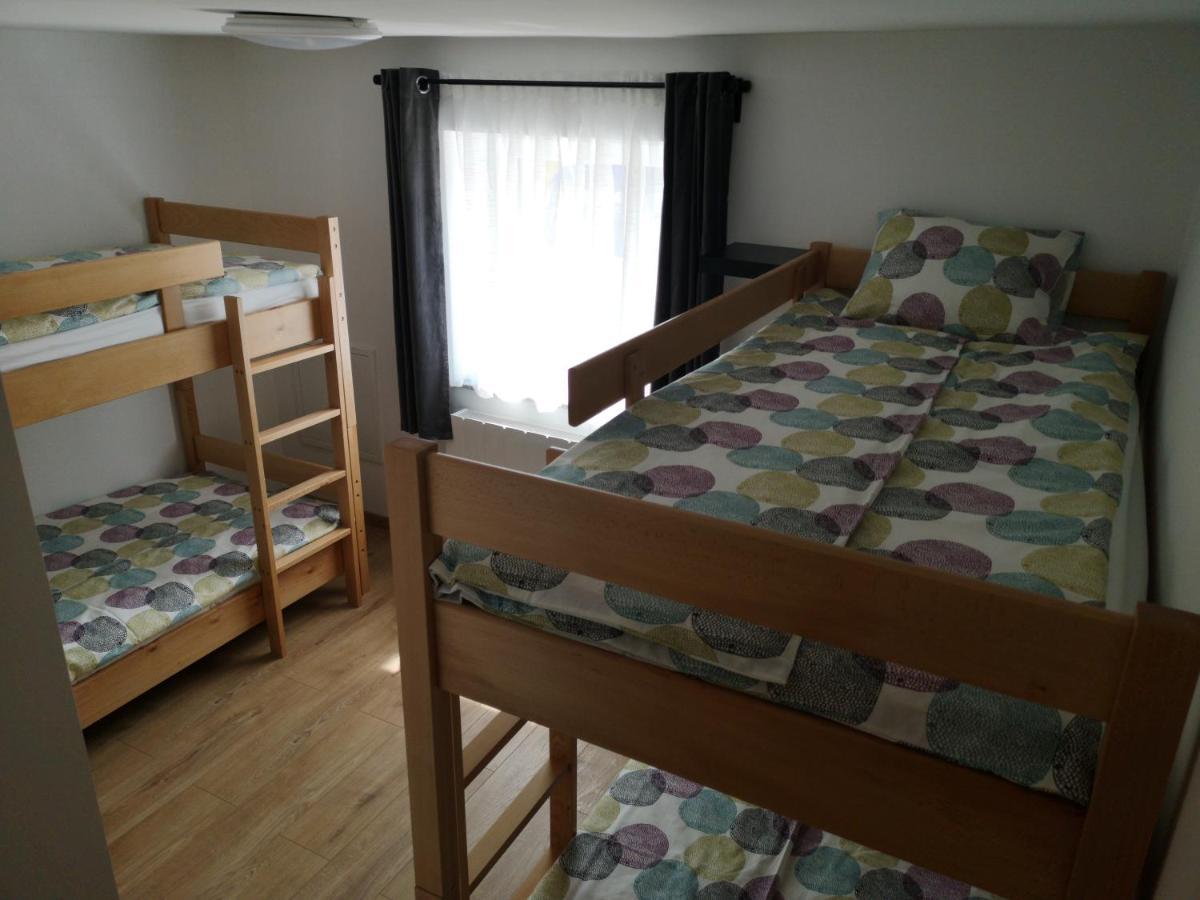 Mega Hostel Krapina Exteriör bild